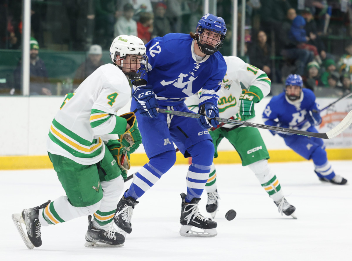 Minnetonka vs Edina Feb11-23 Jeff Lawler13